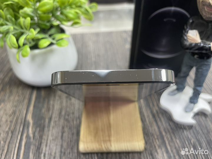 iPhone 12 Pro, 256 ГБ