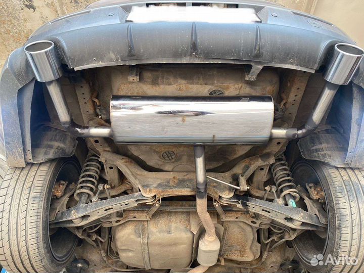 Раздвоенный выхлоп на мицубиси лансер