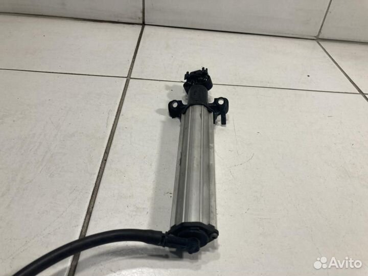 Форсунка омывателя фары Volvo Volvo V60 FW45