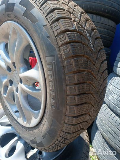 Pirelli Ice Zero FR 195/65 R15 95T