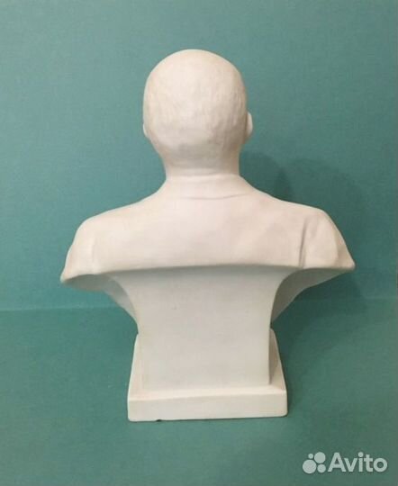 Бюст Ленина лфз