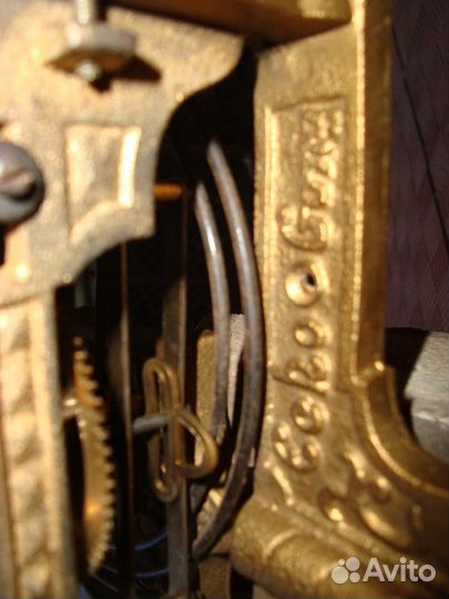 Часы антикварные настенные с боем Le Roi a Paris