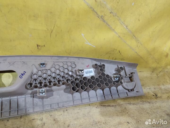 Обшивка багажника Cadillac SRX 2003-2009