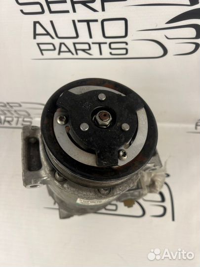 Компрессор кондиционера Volkswagen Passat B6 2.0