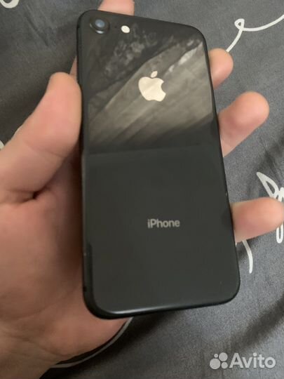 iPhone 8