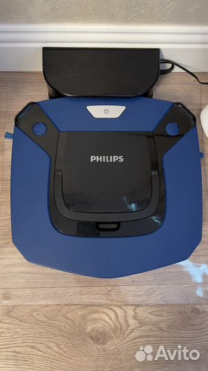 Робот пылесос philips