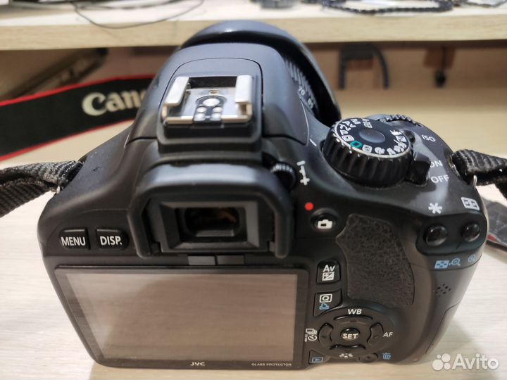 Фотоаппарат Canon 550d + комплект начин. фотографа