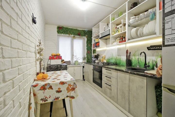 3-к. квартира, 70,9 м², 2/5 эт.