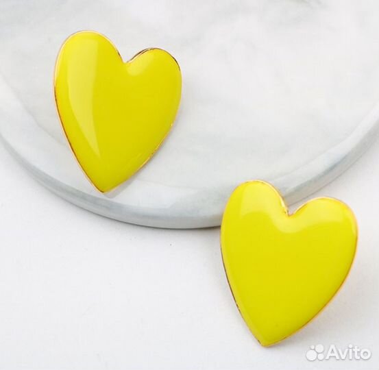 Серьги сердце. желтые
