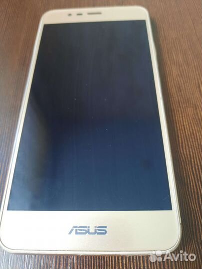 Телефон Asus