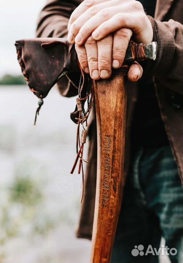 Кованый топор трость Норберг