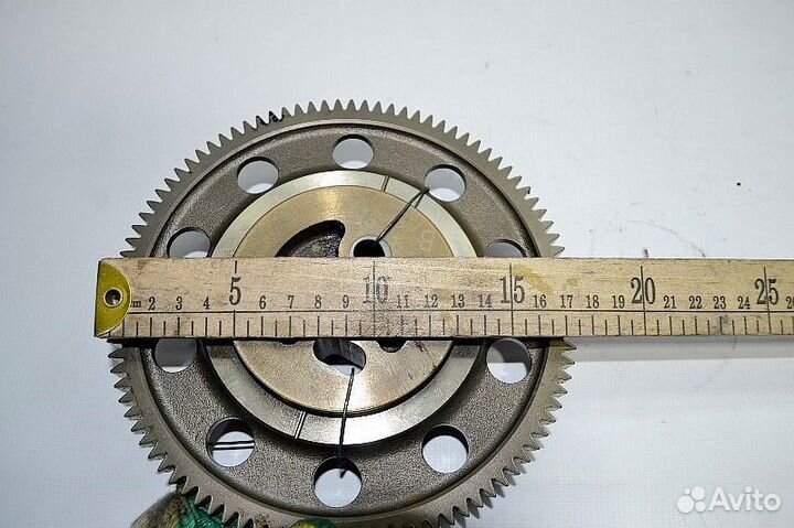 Промежуточная шестерня mercedes-benz Actros MP4 18