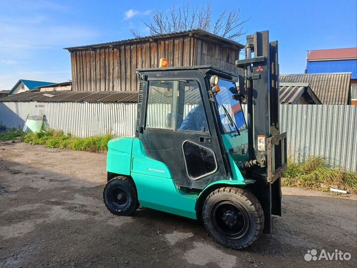Вилочный погрузчик Mitsubishi FD30NT, 2008