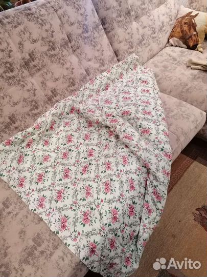Одеяло пуховое