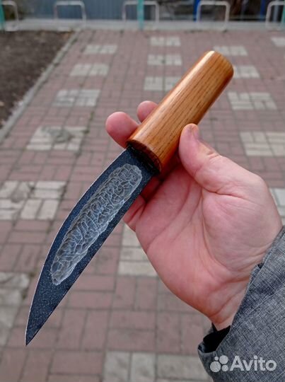 Охотничий нож в якутском стиле. Ручной работы