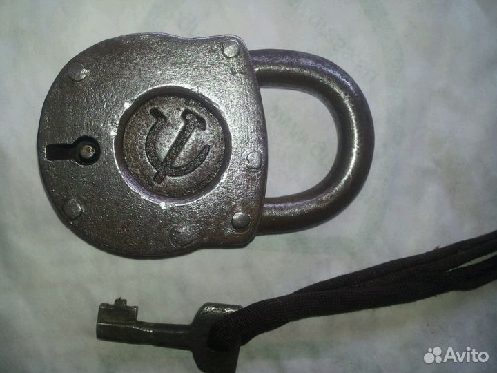 Навесной замок СССР