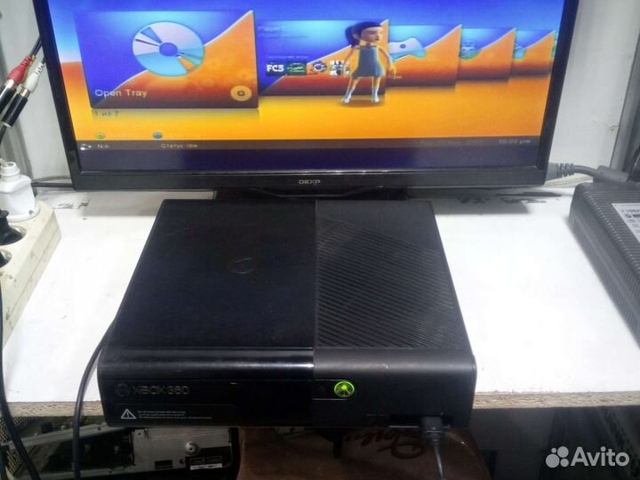 Продам X BOX
