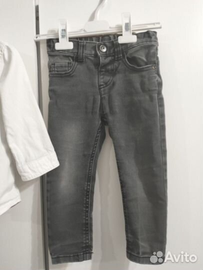 Рубашка и джинсы