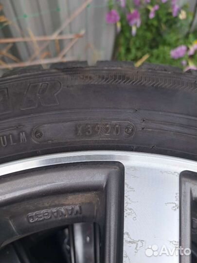 Goodyear Ice Navi 7 215/55 R17