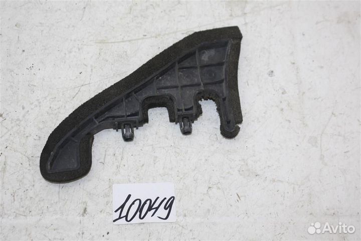 Пыльник переднего крыла Nissan Tiida C11