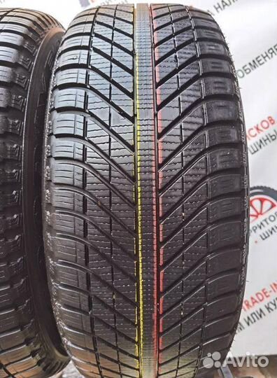 Goodyear Vector 4Seasons 235/55 R17 99V