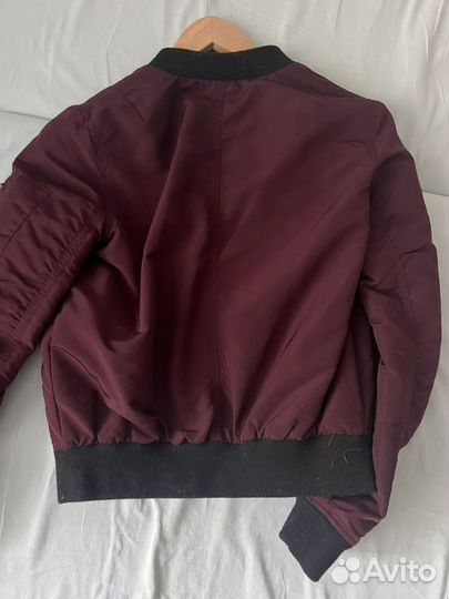 Бомбер stradivarius