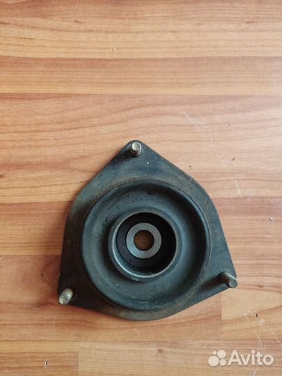 Опора передней стойки 2108