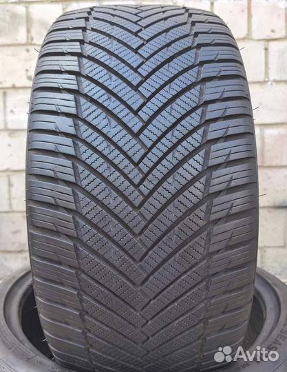 Minerva Winter Stud 235/35 R19 91Y