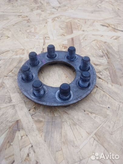 Болты маховика Nissan