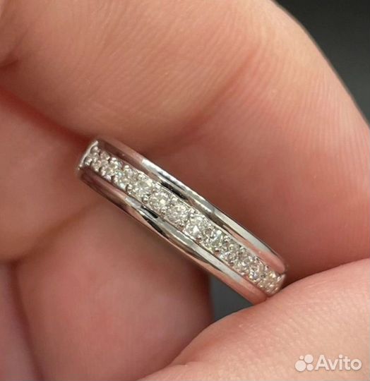 Кольцо с бриллиантами