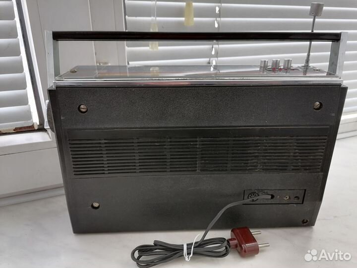 Радиоприёмник VEF Spidola 230-1 СССР