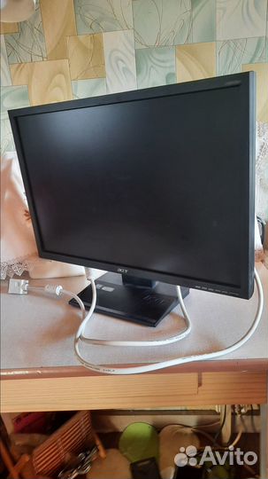Монитор 22