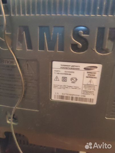 Телевизор samsung