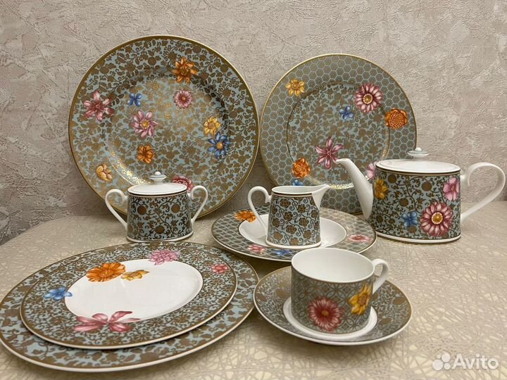 Набор столовой посуды