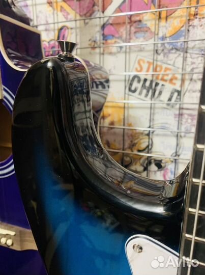 Электрогитара