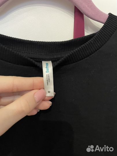 Футболка женская