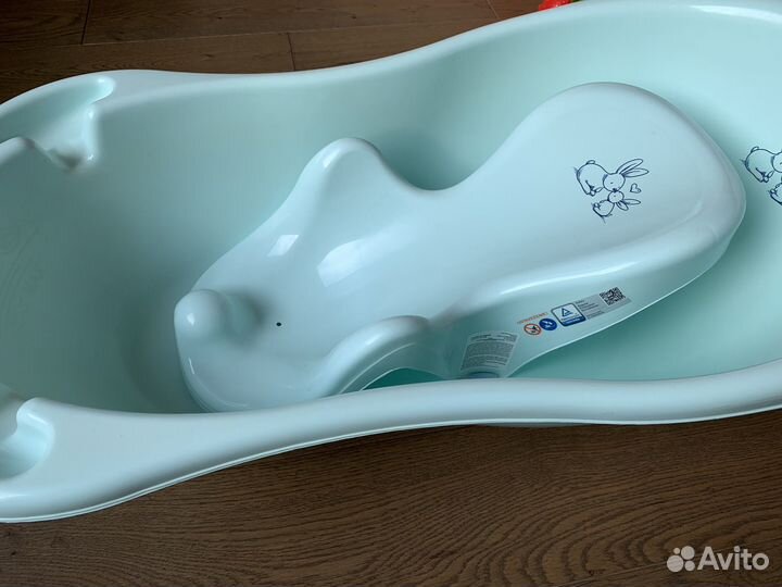 Ванночка для купания с горкой