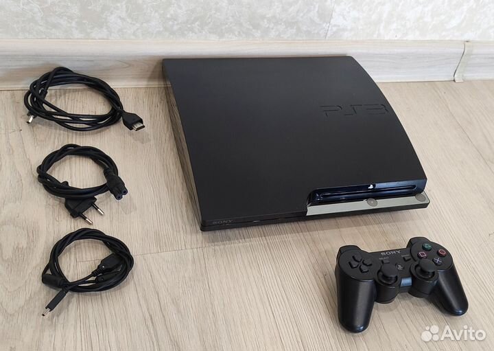 Прошитая Sony PS3 Slim 320GB, закачено 45 игр