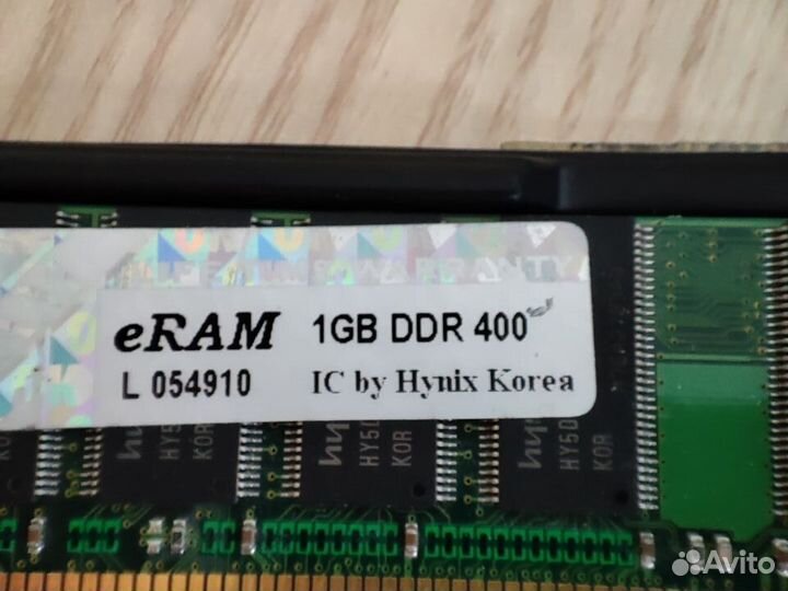 Память DDR400 1Gb