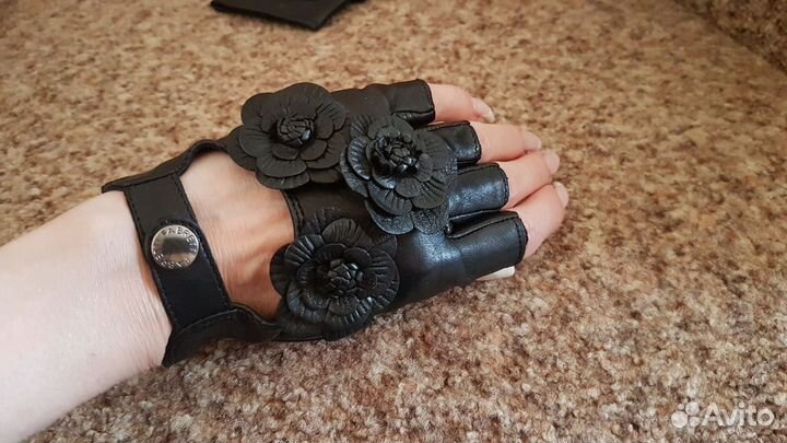 Перчатки женские кожаные