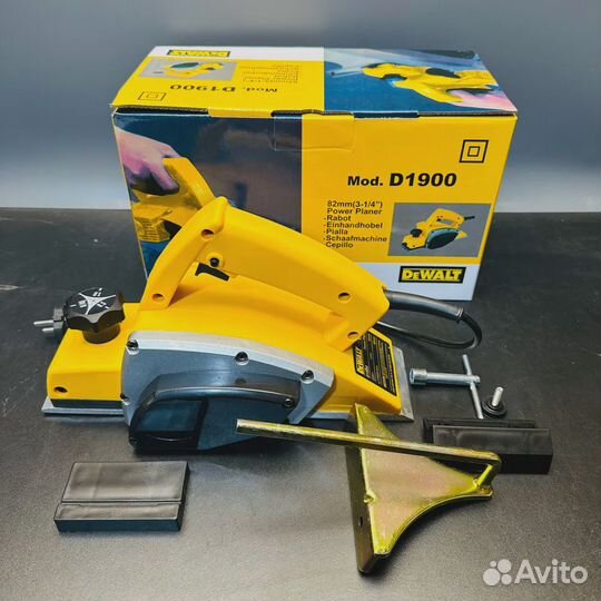 Рубанок электрический по дереву dewalt D1900 / 500