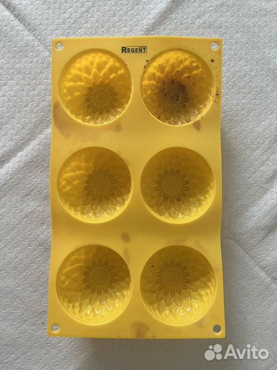 Кухонная утварь, посуда, столовые приборы