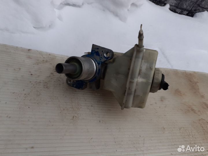 Бмв е53 главный тормозной цилиндр