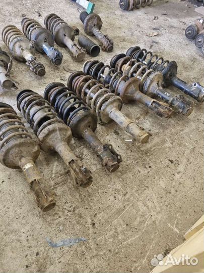 Передние стойки volkswagen passat в3 в4 golf 2, 3