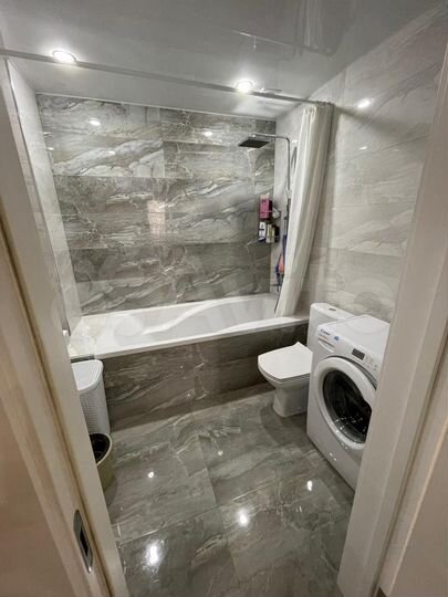 3-к. квартира, 90 м², 6/6 эт.