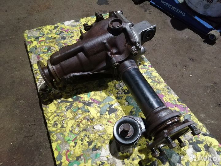 Редуктор передний Toyota Hilux Surf 130 кузов