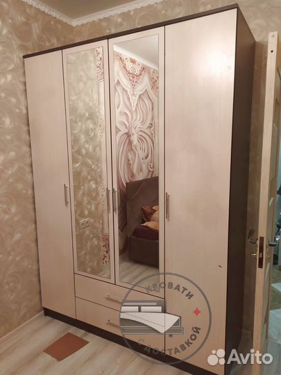 Шкаф распашной