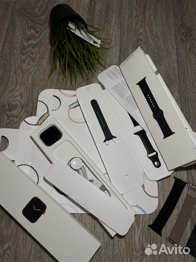 Часы apple watch 6 44 mm идеальные