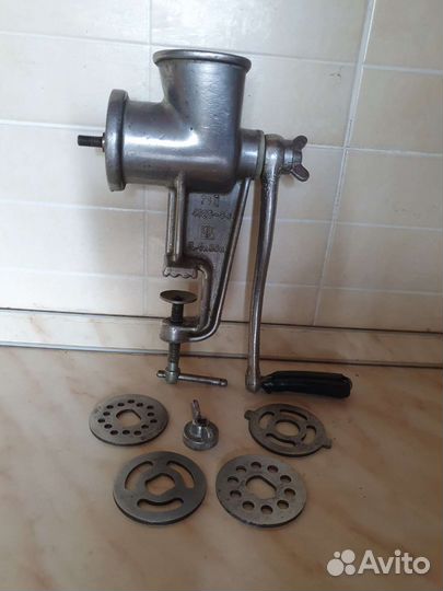 Мясорубка ручная СССР б/ у