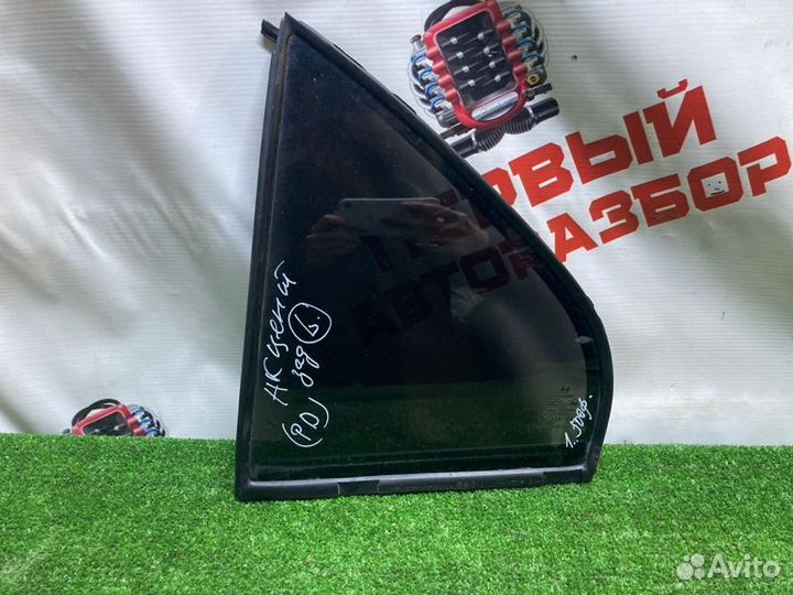 Форточка двери задняя левая Hyundai Accent 2